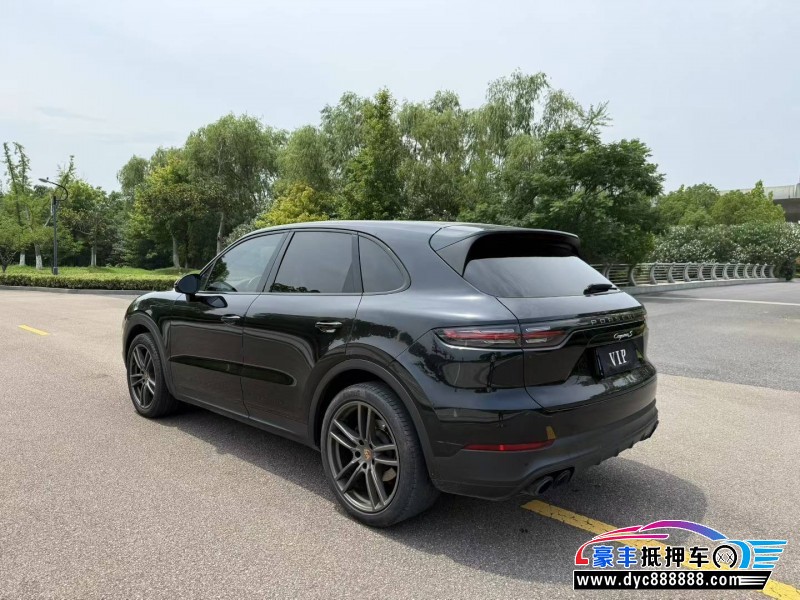 19年保时捷卡宴轿车抵押车出售