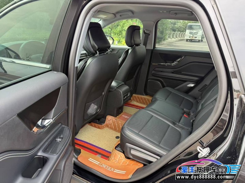 22年林肯冒险家轿车抵押车出售