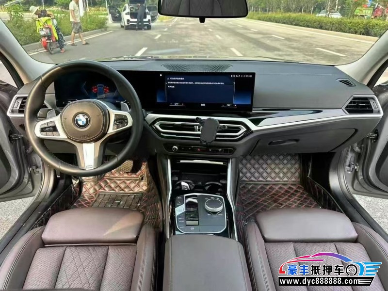 23年宝马3系轿车抵押车出售