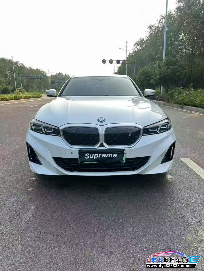 抵押车出售24年宝马i3轿车