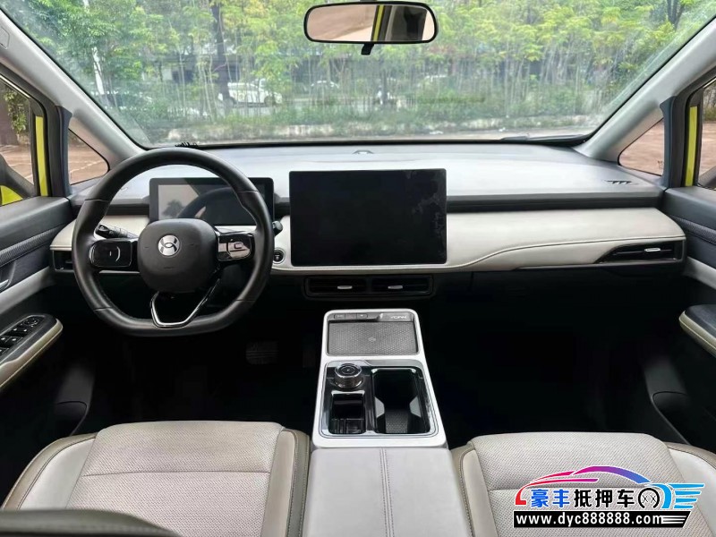 22年合创z03轿车抵押车出售