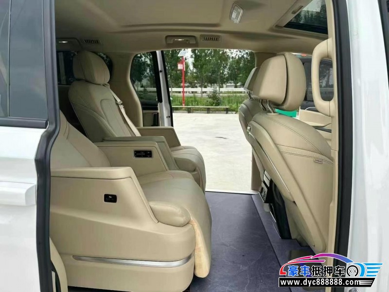 23年别克GL8轿车抵押车出售