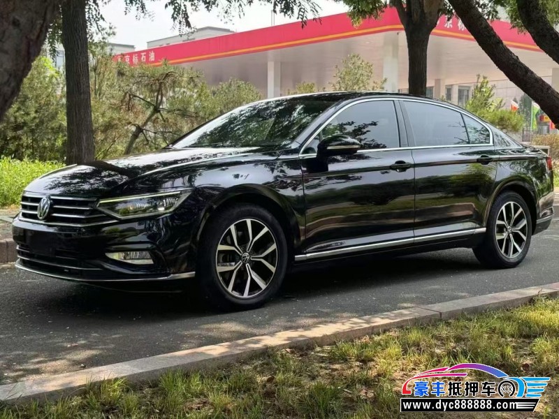 21年大众迈腾轿车抵押车出售