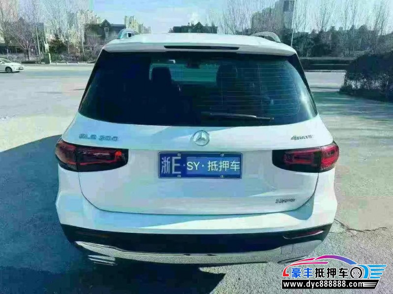 22年奔驰GLB轿车抵押车出售