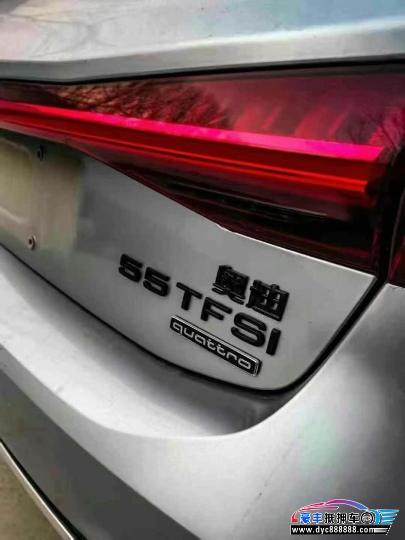 22年奥迪A7轿车抵押车出售