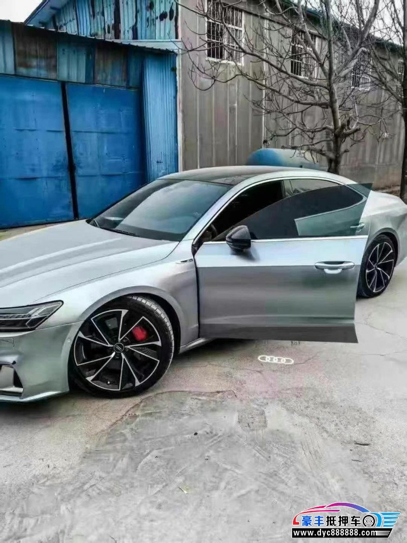22年奥迪A7轿车抵押车出售