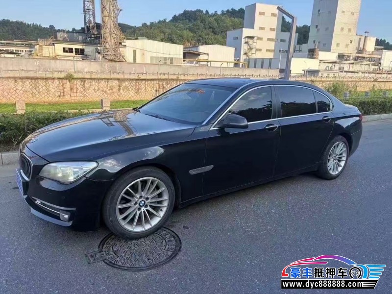 15年宝马7系轿车抵押车出售