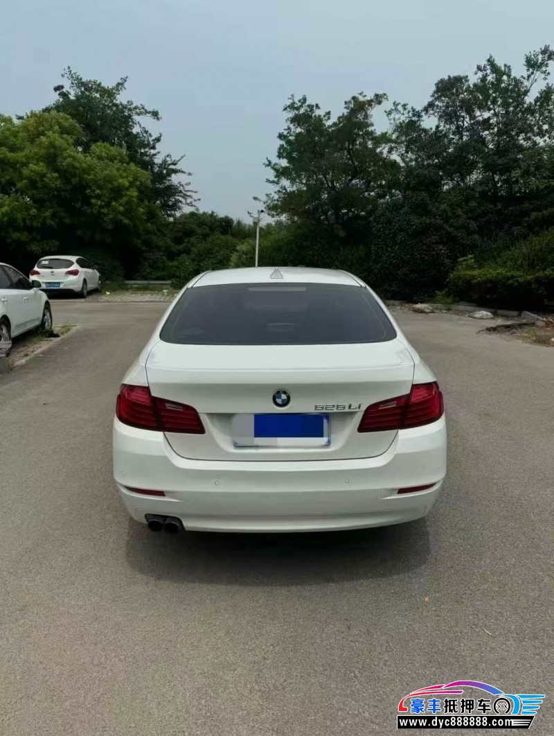 15年宝马5系轿车抵押车出售