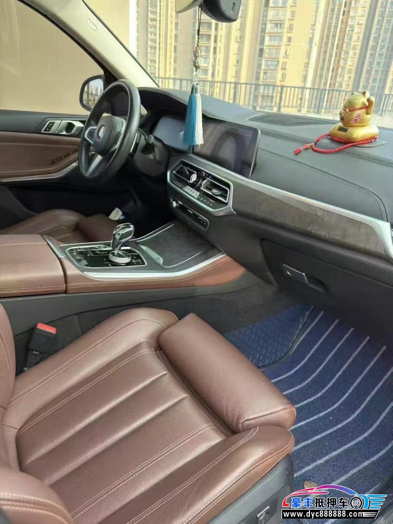 20年宝马X5轿车抵押车出售