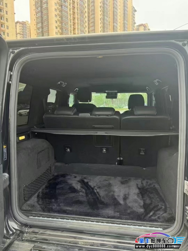 22年奔驰G轿车抵押车出售