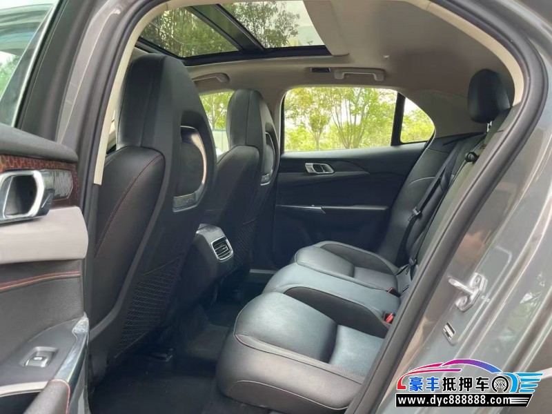 20年领克02轿车抵押车出售