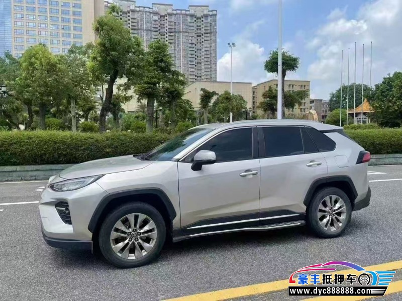 22年丰田威兰达SUV抵押车出售