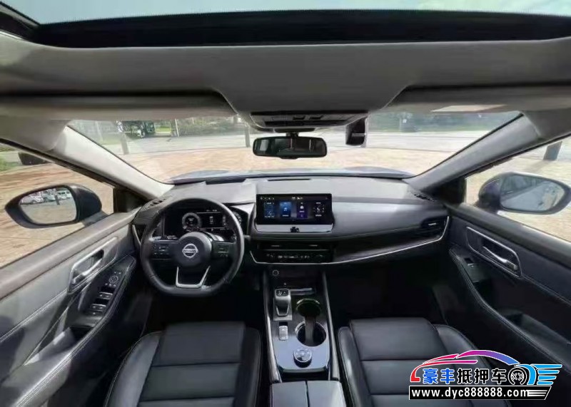 22年日产奇骏SUV抵押车出售