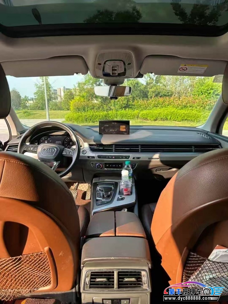 19年奥迪Q7SUV抵押车出售