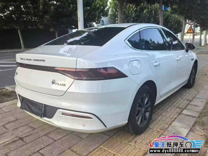 24年比亚迪秦轿车抵押车出售