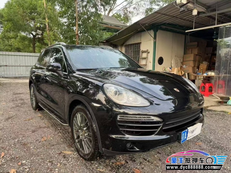 13年保时捷卡宴SUV抵押车出售