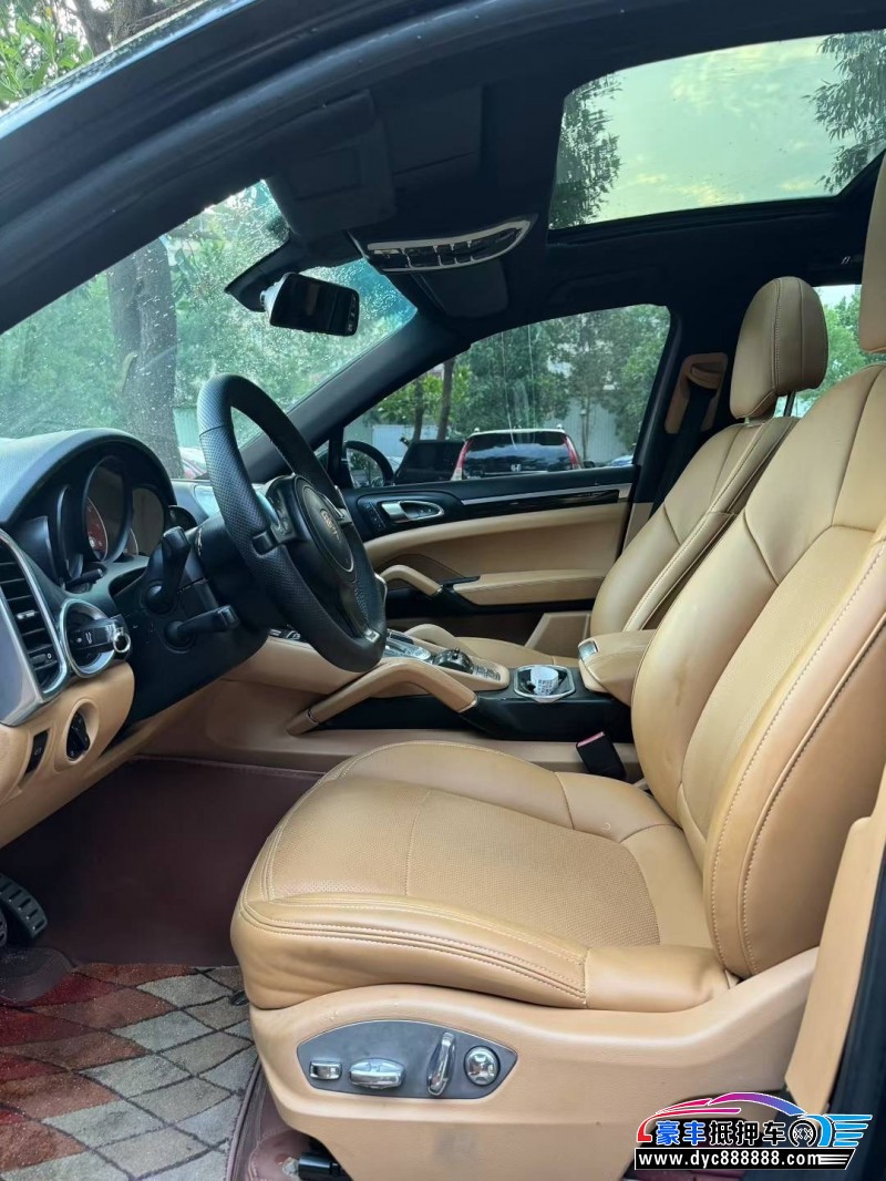 13年保时捷卡宴SUV抵押车出售