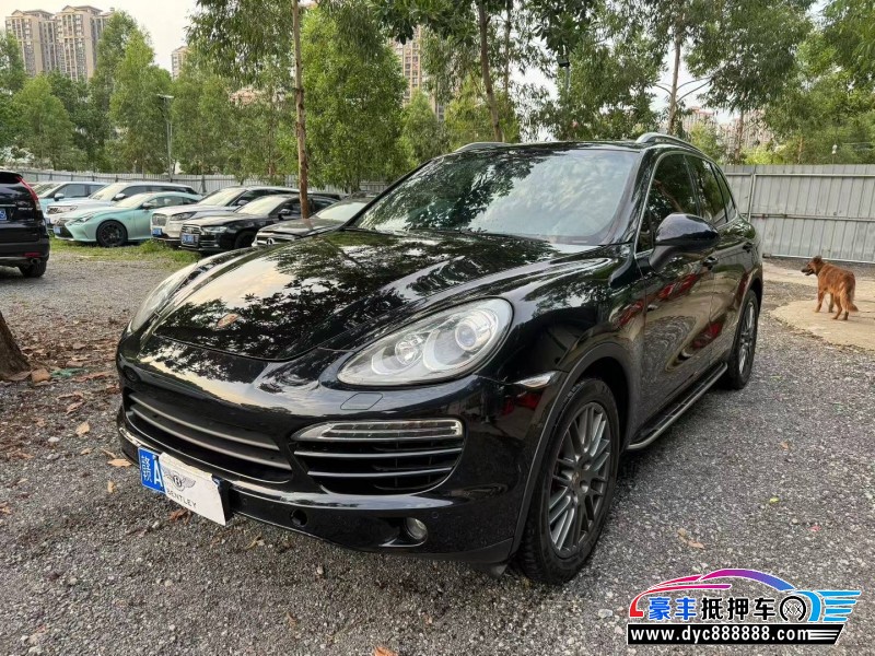 13年保时捷卡宴SUV抵押车出售