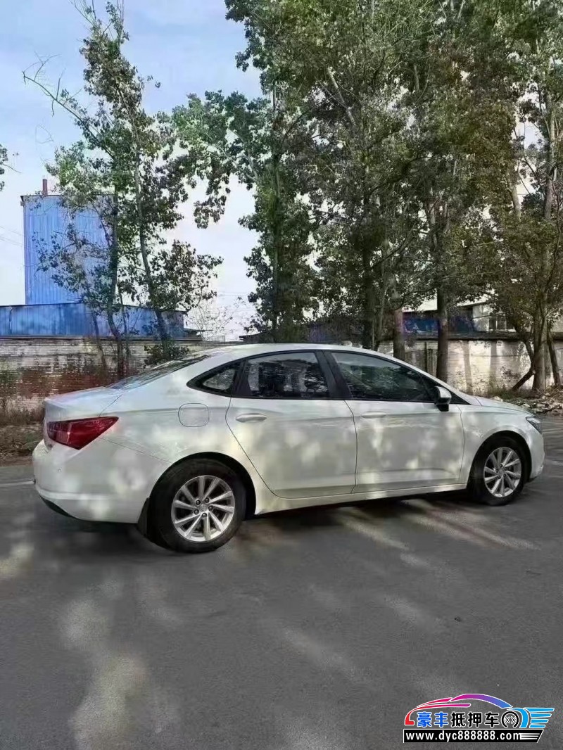 17年别克威朗轿车抵押车出售