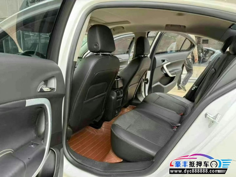 16年别克君威轿车抵押车出售