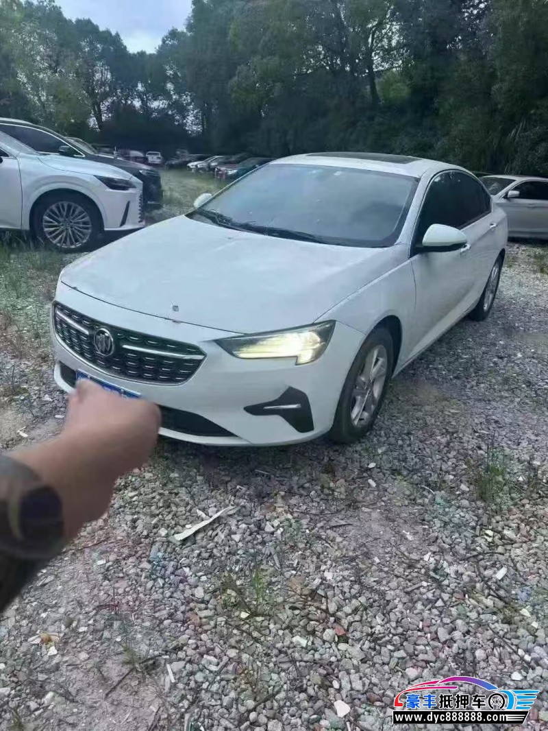 22年别克君威轿车抵押车出售