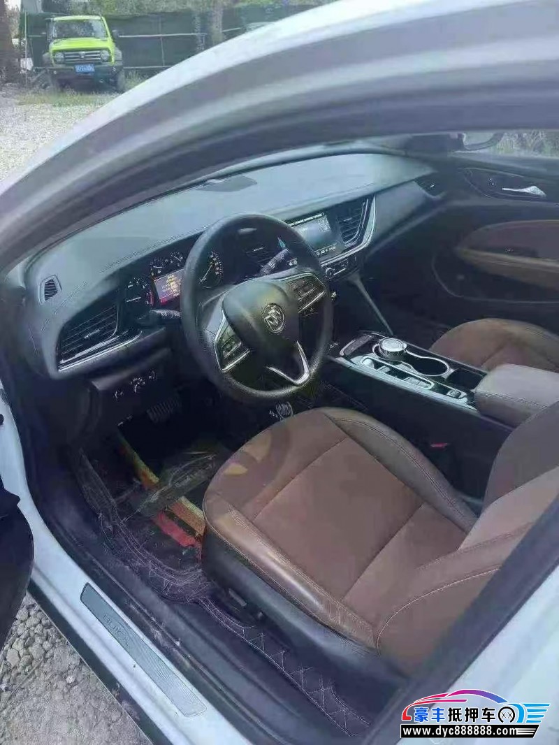 22年别克君威轿车抵押车出售