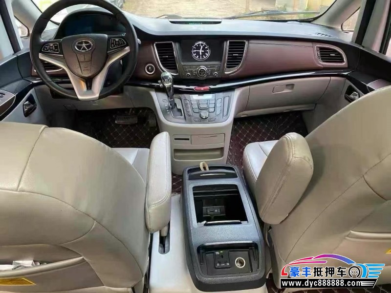 17年江淮瑞风M5轿车抵押车出售