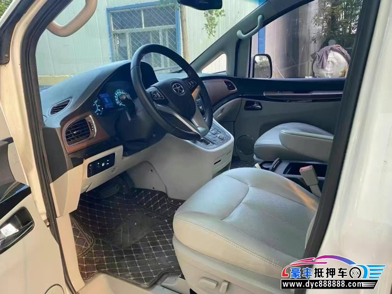 17年江淮瑞风M5轿车抵押车出售