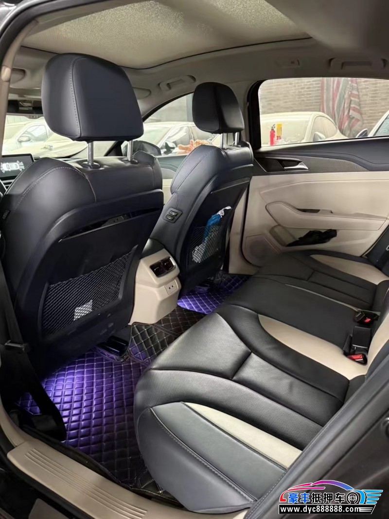 21年红旗H5轿车抵押车出售