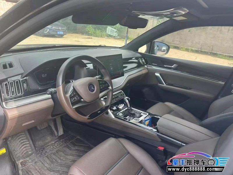 20年比亚迪唐轿车抵押车出售