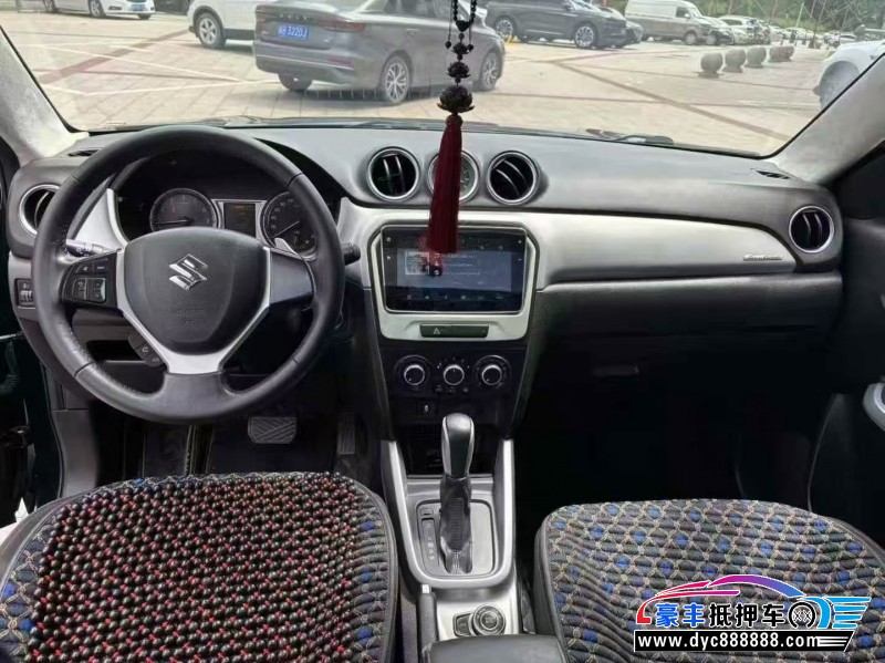 19年铃木维特拉轿车抵押车出售