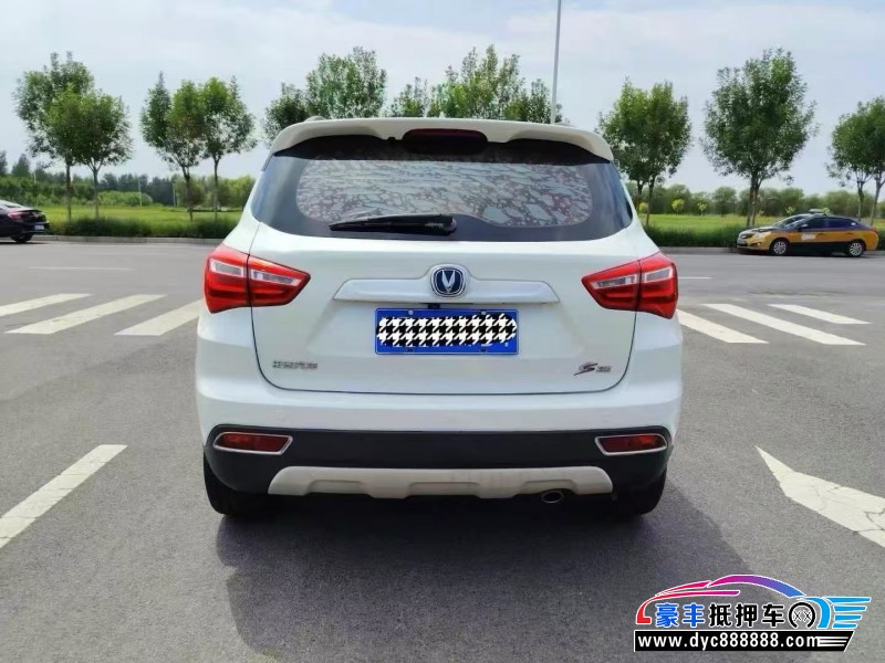 18年长安CS35轿车抵押车出售