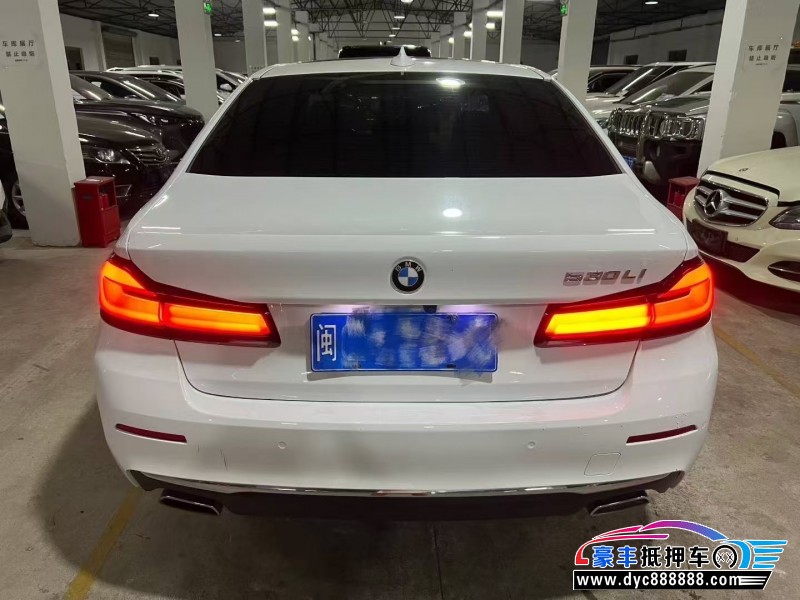 21年宝马5系轿车抵押车出售