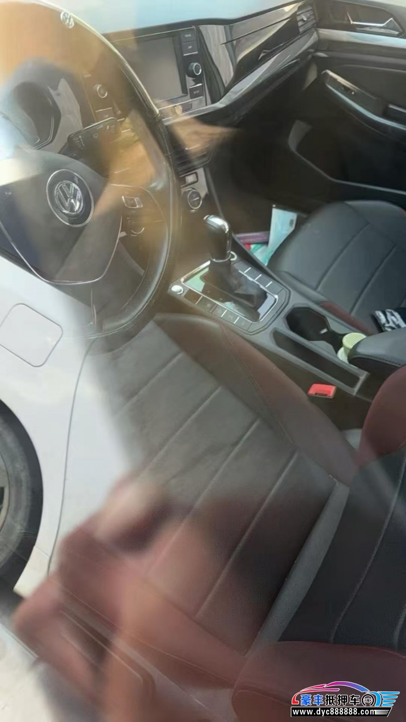 19年大众宝来轿车抵押车出售