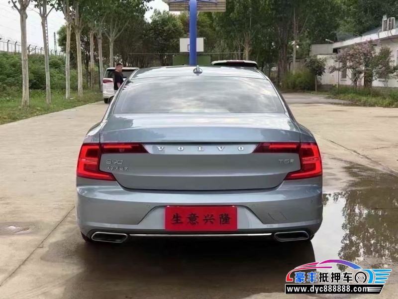 19年沃尔沃S90轿车抵押车出售