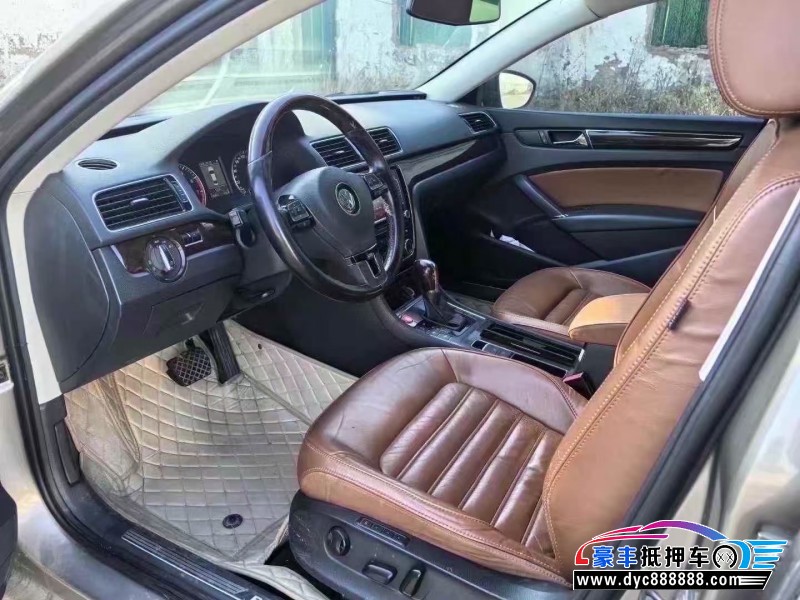 13年大众帕萨特轿车抵押车出售