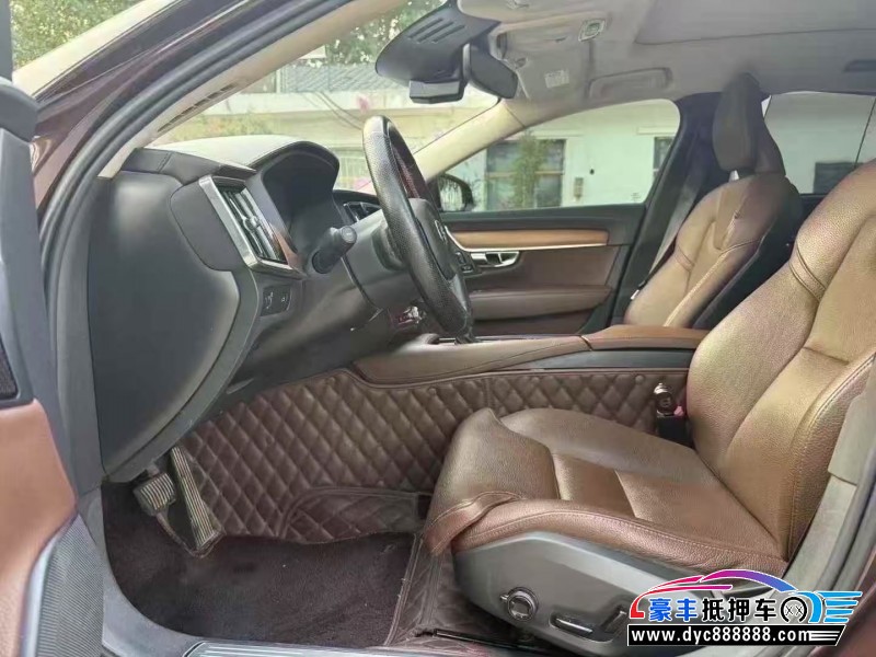 20年沃尔沃S90轿车抵押车出售