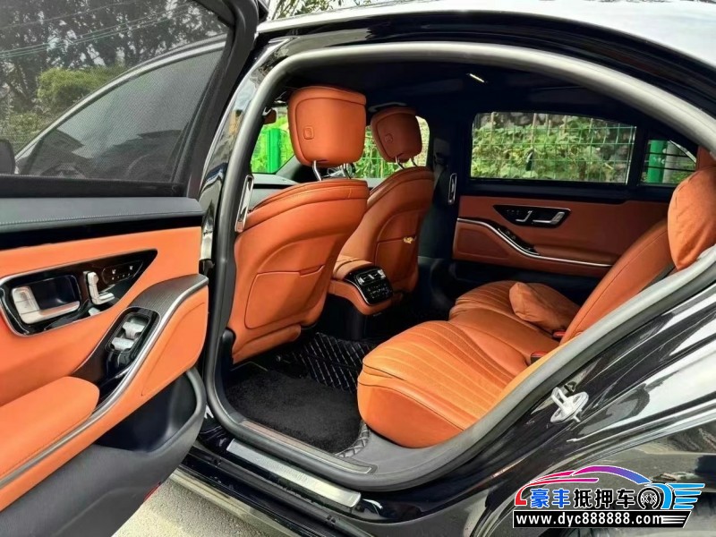 23年奔驰S轿车抵押车出售