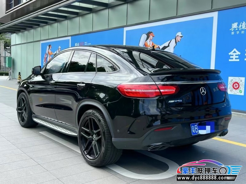 18年奔驰GLE轿车抵押车出售