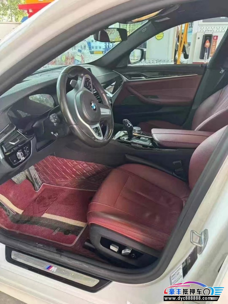 20年宝马5系轿车抵押车出售