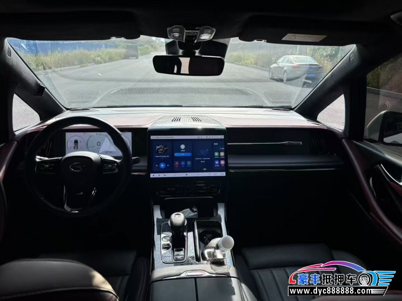 23年传祺M8轿车抵押车出售