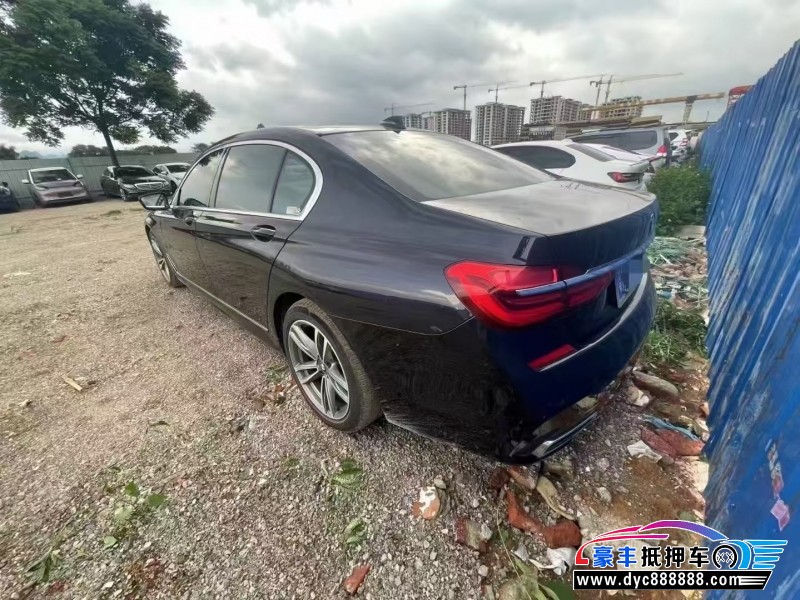 19年宝马7系轿车抵押车出售