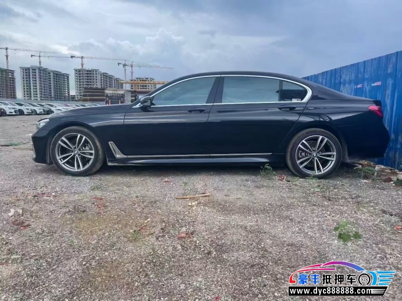 19年宝马7系轿车抵押车出售