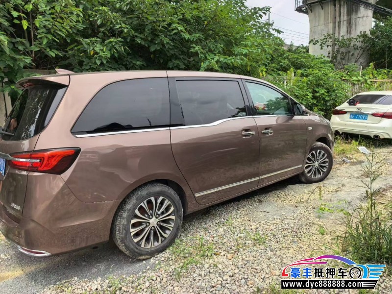 20年别克GL8轿车抵押车出售