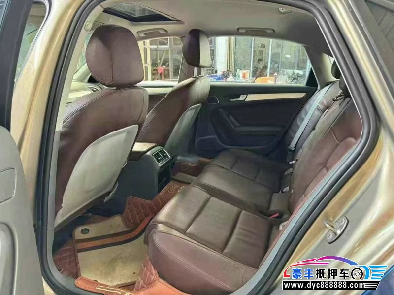 13年奥迪A4L轿车抵押车出售