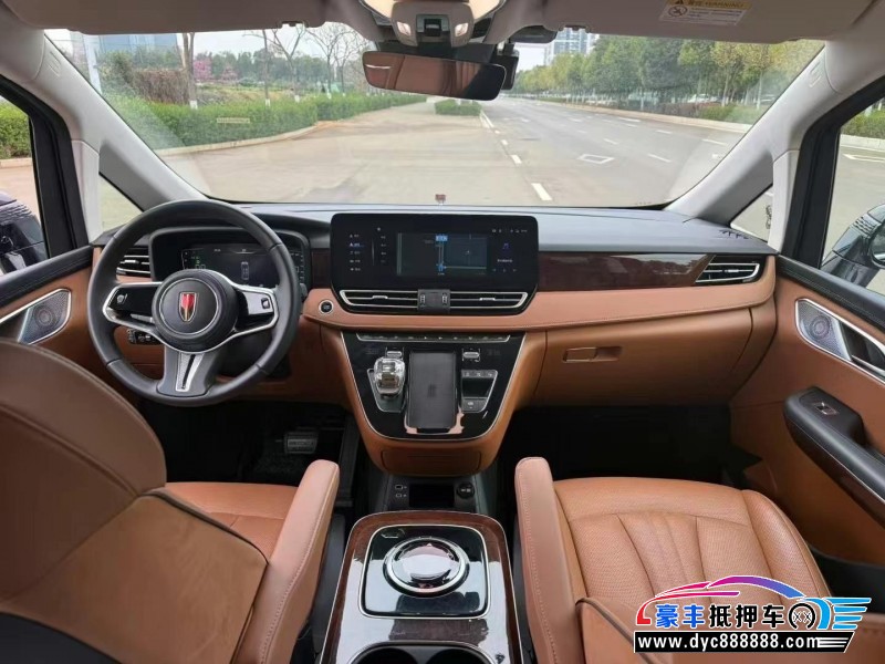 22年红旗HQ9轿车抵押车出售