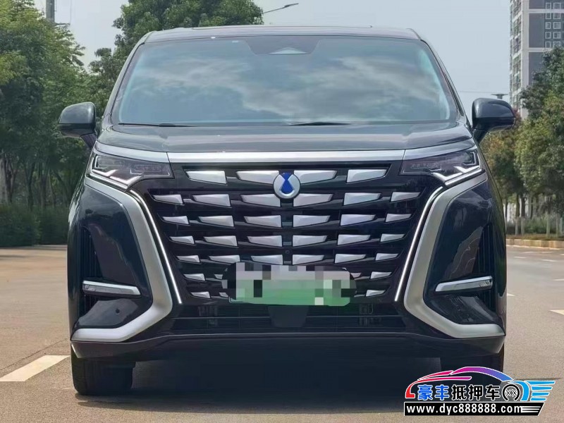 22年腾势D9轿车抵押车出售