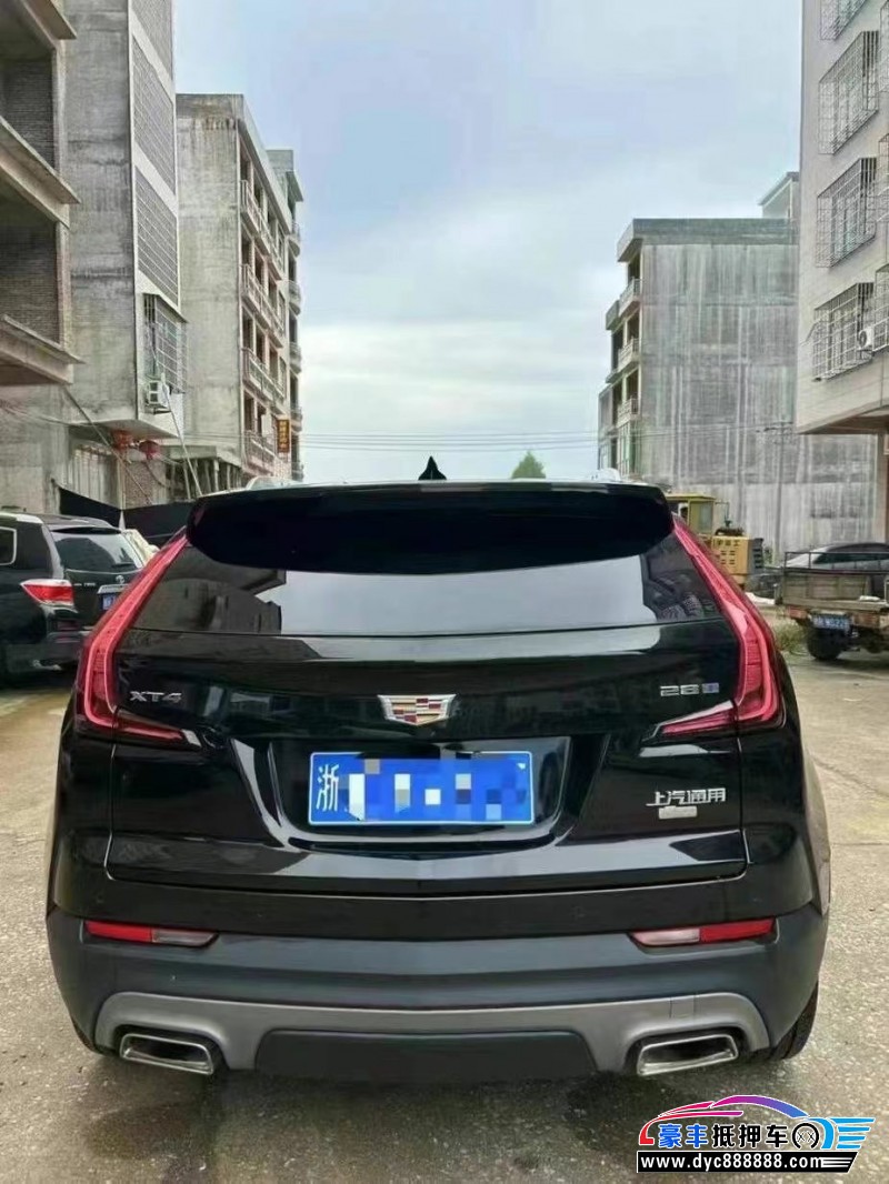 22年凯迪拉克XT4轿车抵押车出售