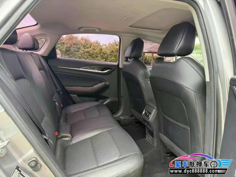 21年长安逸动轿车抵押车出售