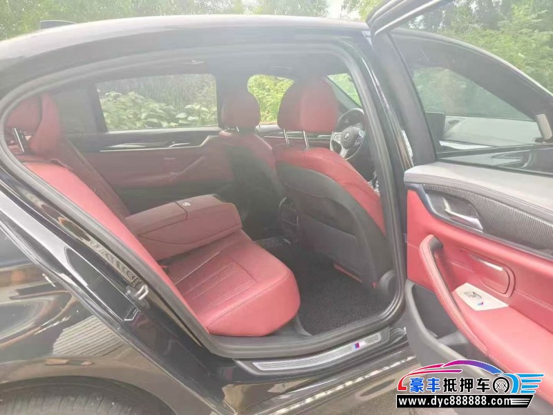 22年宝马5系轿车抵押车出售